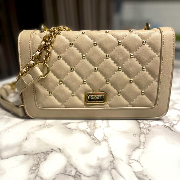 Badgley Mischka Studs Crossbody Bag Beige/Gold Vegan Leather - Picture 5 of 5